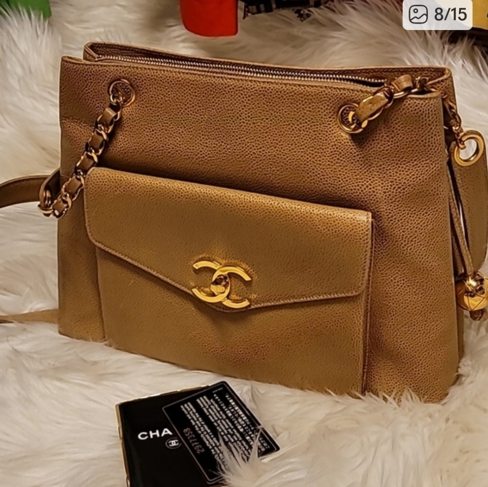 Vintage Chanel Shoulder Bag